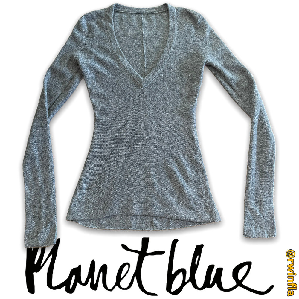 Knit V-Neck Sweater Lightweight Long Sleeve Gray